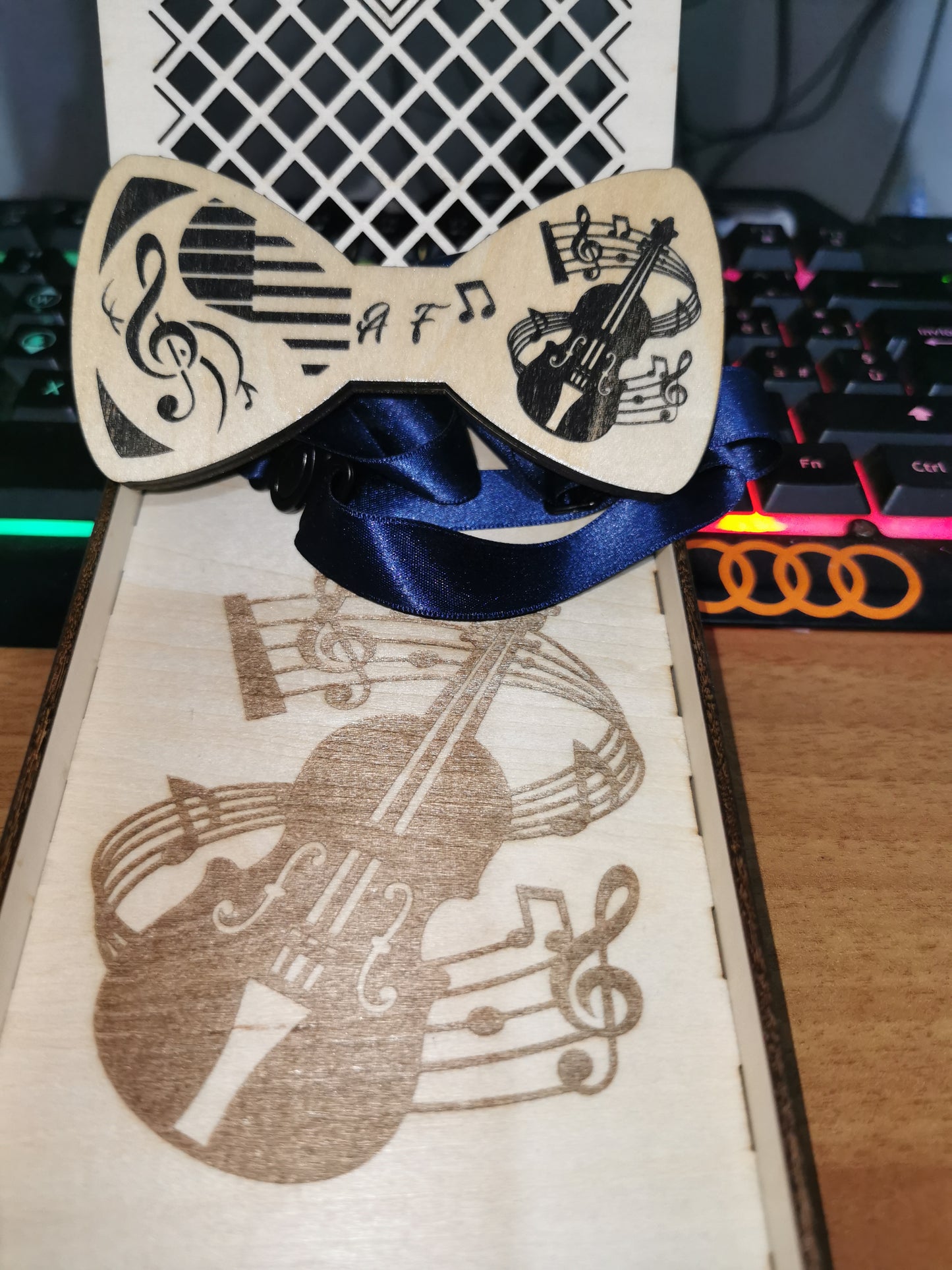 Papillon in legno personalizzato